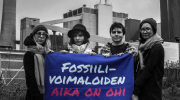 Lämmitys aiheuttaa edelleen paljon päästöjä. Etenkin kaukolämmön tuotannossa kivihiilen ja turpeen sekä maakaasun osuus on edelleen merkittävä.