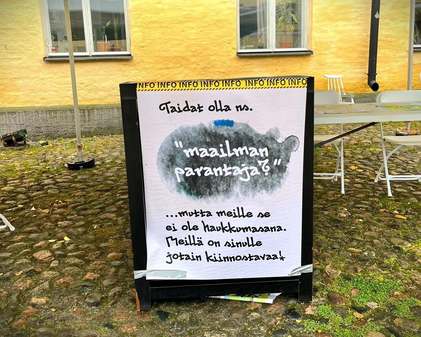 Sosiaalifoorumi järjestettiin nimellä Maailmanparannuspäivät
